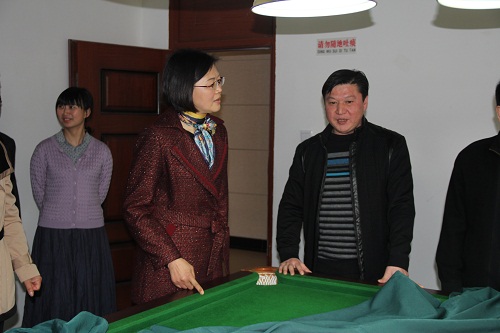 在德兴调研全民健身场馆建设和管理情况